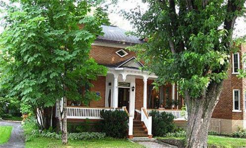 Aux Annees Folles Bed & Breakfast Quebec City Exterior photo